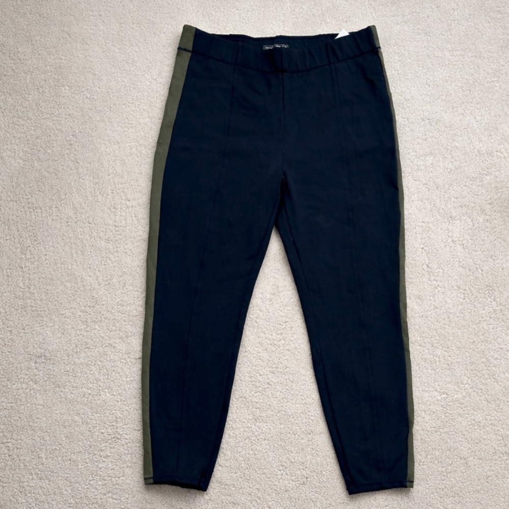 Abercrombie & Fitch Dark Blue and Olive Stretchy Pants - Size XL
